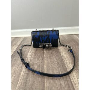 ALEXANDER MCQUEEN GRAFFITI FOUR-RING LEATHER SHOULDER BAG IN BLUE BLACK $2,500